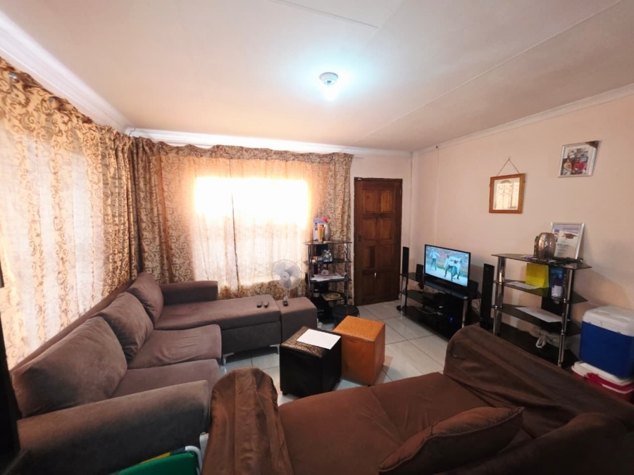 2 Bedroom Property for Sale in Boitekong North West
